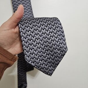 Disney Mickey Mouse Tie Vintage 100% Silk